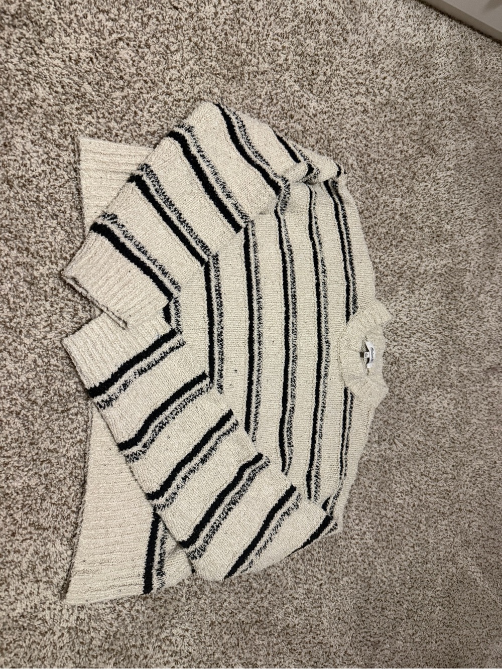Cozy Madewell Cream and Black Striped Women's Sweater